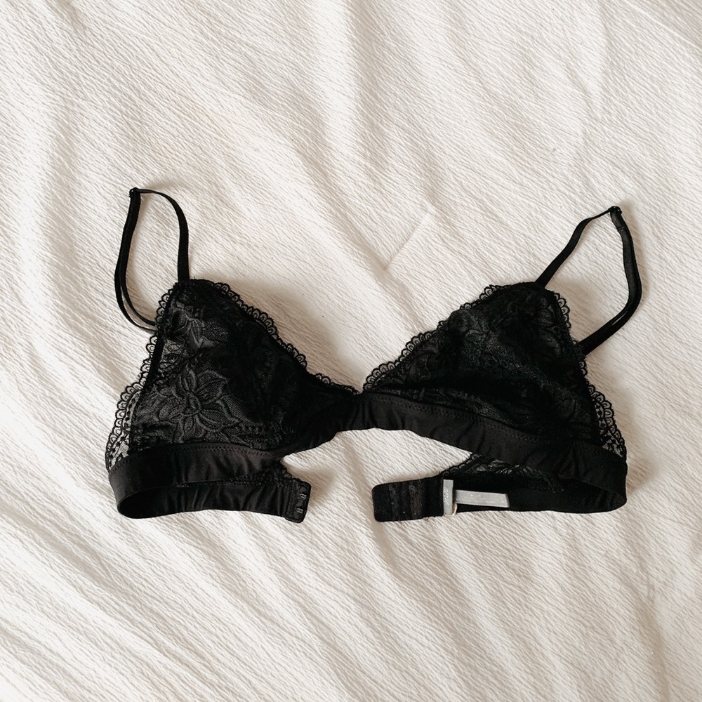 Aerie Elegant Black Floral Bralette